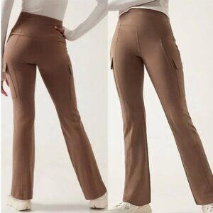 Athleta Delancey Straight Cargo Pant 4 Pocket Size S Rustic Beige (Tan) EUC